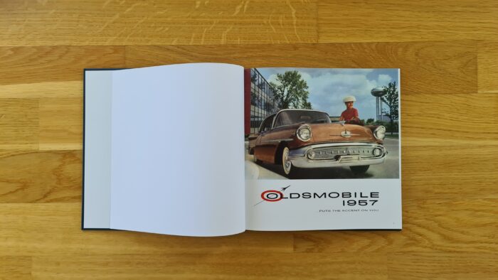 1957 Oldsmobile Showroom & Trim Album 04