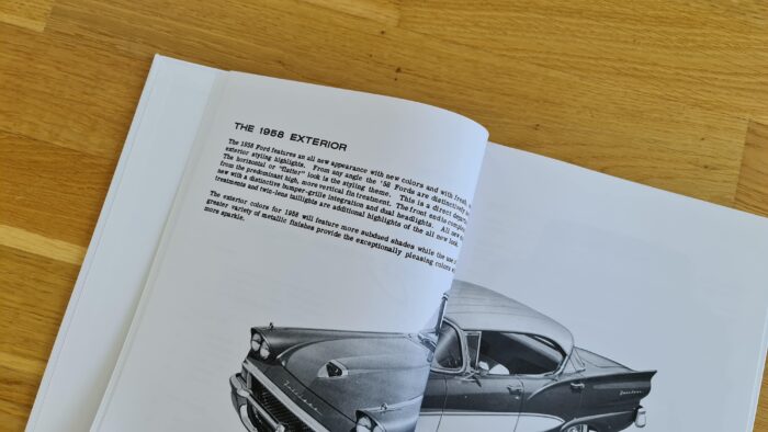 1958 Ford Car Features Book - 04